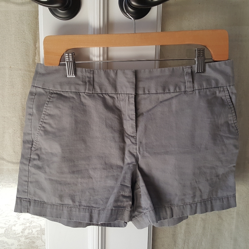 Grey shorts